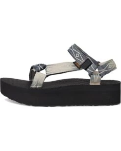 Teva Flatform Universal Sunscape | Sandals 11 Teva Flatform Universal Sunscape | Sandals -The Shoe Wardrobe 71o9fjukHdL. AC SR736920